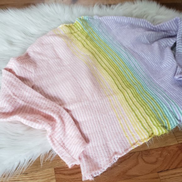 Novvaks Knits Pastel Ombre Handknit Crop Sweater - Picture 11 of 16